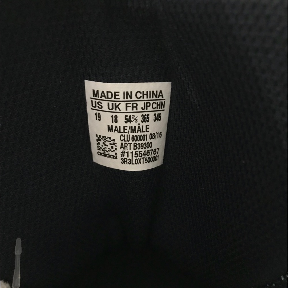 ADIDAS CRAZY BOUNCE Basketball Shoe - Picture 9 of 9